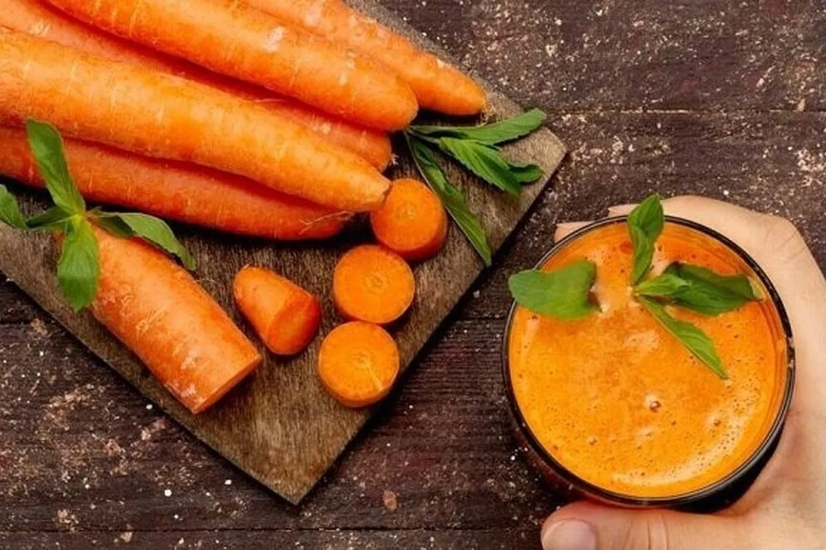 ۹ دلیل که هر روز باید هویج بخورید؛ از سلامت پوست و مو تا کاهش وزن