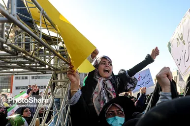 اجتماع بزرگ خانوادگی مدافعان حریم خانواده