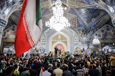 اجتماع مردمی «وعده صادق» در حرم مطهر رضوی