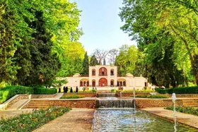 ویدئو| نمایی زیبا از باغ شاهزاده کرمان