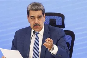 اعلام آمادگی مادورو برای مذاکره با آمریکا در مورد قاچاق مواد مخدر