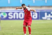 سرمربی پرسپولیس، کاپیتان انتخاب می‌کند