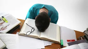توصیه&zwnj;های یک روانشناس برای مدیریت استرس دانشجویان