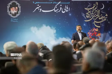 عکس‌هایی از افطاری رئیس جمهور با بازیگران