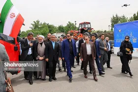 گزارش تصویری | واگذاری ۱۶ دستگاه ماشین&zwnj;آلات خدماتی شهری به شهرداری&zwnj;های خراسان رضوی