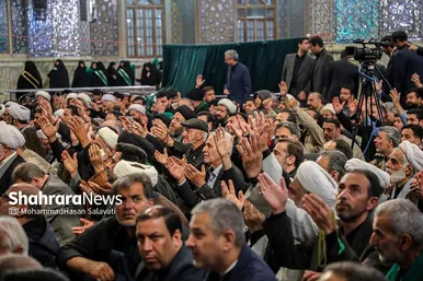 مراسم بزرگداشت شهدای خدمت در حرم مطهر رضوی