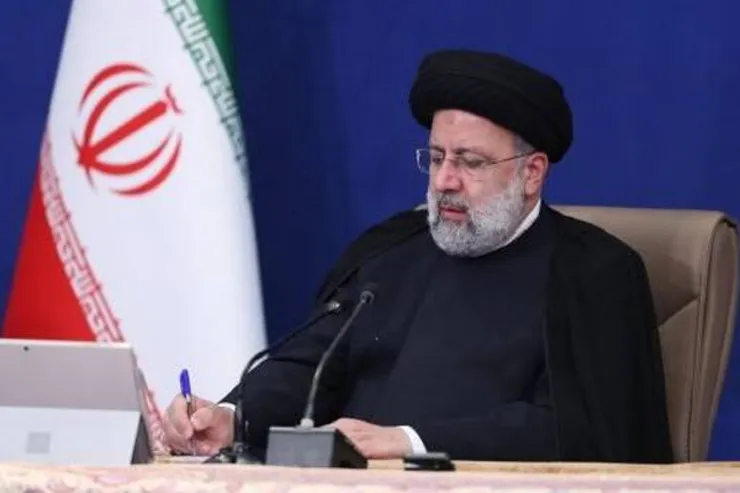 رئیسی: حقوق قانونی خانواده شهدای حادثه هواپیمای اوکراینی تامین شود