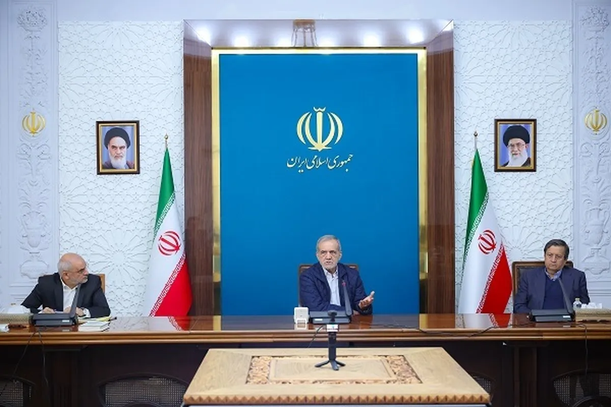 پزشکیان: داده‌های اقتصادی جمع‌آوری، هوشمندسازی و متصل شوند