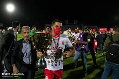 قهرمانی پرسپولیس در لیگ بیستم