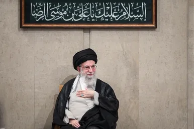 گزارش تصویری | سخنرانی رهبر معظم انقلاب در مراسم عزاداری شهادت امام رضا(ع)
