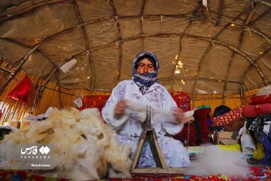 مادرانِ آبادی