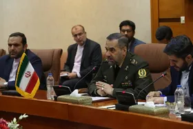 وزیر دفاع در دیدار با رئیس ستاد مشترک فرماندهان پاکستان: راه&zwnj;حل افغانستان برای برون&zwnj;رفت از شرایط فعلی تشکیل &laquo;حکومت فراگیر&raquo; است