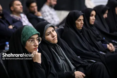 دیدار خبرنگاران و اصحاب رسانه با آیت الله علم الهدی به مناسبت روز خبرنگار
