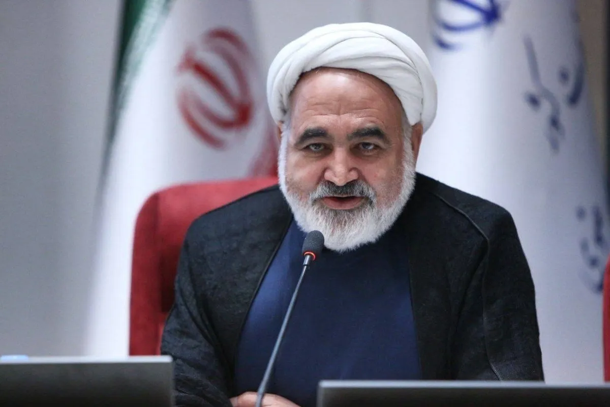 معاون فرهنگی، اجتماعی و زیارت استانداری خراسان رضوی: نماز یک بحث قلبی، دلی و ارتباطی با خدا است و ما با اجبار آن مخالف هستیم
