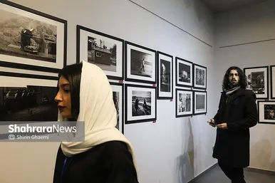 گزارش تصویری | نمایشگاه گروهی عکاسی خیابانی در نگارخانه اشراق مشهد