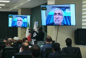 جلسه علنی مجلس آغاز شد (یکشنبه، ۵ مهر ۱۴۰۵) | طرح مقابله با نفوذ بیگانگان در دستور کار نمایندگان