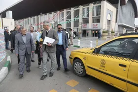 بازدید شهردار مشهد مقدس از ایستگاه استقبال از زائر راه&zwnj;آهن مشهد (۳فروردین ۱۴۰۳) + تصاویر