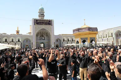 عزاداری روز عاشورا در خیابان امام رضا علیه السلام مشهد