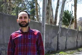 گفتگو با نوید ظریف کریمی درباره مشکلات حوزه تاریخ شفاهی انقلاب اسلامی در مشهد | تاریخ شفاهی پر از نویسنده ذوقی است