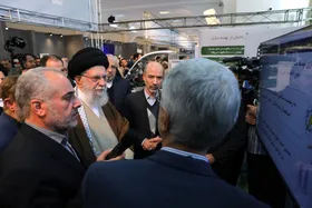 بازدید رهبر معظم انقلاب از نمایشگاه توانمندی&zwnj;های تولید داخلی