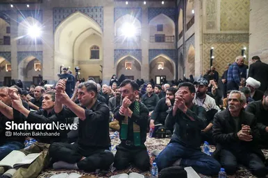 گزارش تصویری | مراسم احیا ویژه ناشنوایان در شب‌ بیست یکم ماه مبارک رمضان