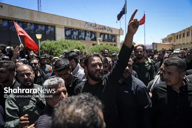 گزارش تصویری | استقبال از پیکر مطهر رهبر شهید انقلاب و خانواده ایشان در فرودگاه مشهد