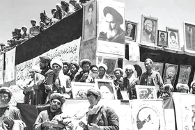 نقش مشهد در پیروزی انقلاب اسلامی و تأثیر آن بر کشور&zwnj;های جهان اسلام
