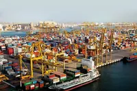 اتاق تجارت افغانستان از جلوگیری امارات از ترانزیت کالا‌های تاجران افغان به ایران خبرداد