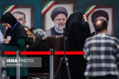 عکس‌هایی از سومین روز ثبت‌نام کاندیداهای چهاردهمین دوره انتخابات ریاست‌جمهوری ۱۴۰۳