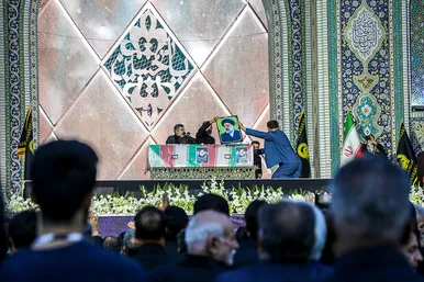 استقبال و تشییع پیکر رئیس‌جمهور و شهدای خدمت در مشهد - 4
