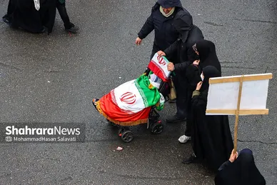 حضور باشکوه مردم مشهد در راهپیمایی ۲۲ بهمن -۳