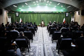 آیت&zwnj;الله علم&zwnj;الهدی: سربازان گمنام امام زمان (عج) نقش دروازه بانی نظام را دارند