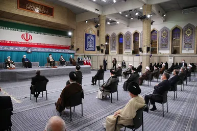 مراسم تنفیذ حکم سیزدهمین دوره ریاست جمهوری اسلامی ایران‌