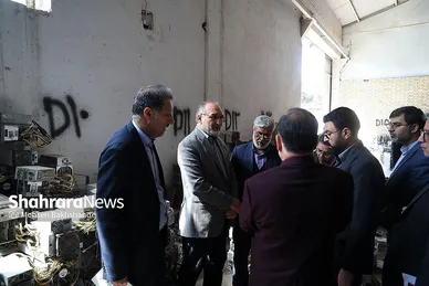 گزارش تصویری | مراسم امحای بیش از ۳ هزار ماینر غیرمجاز در مشهد