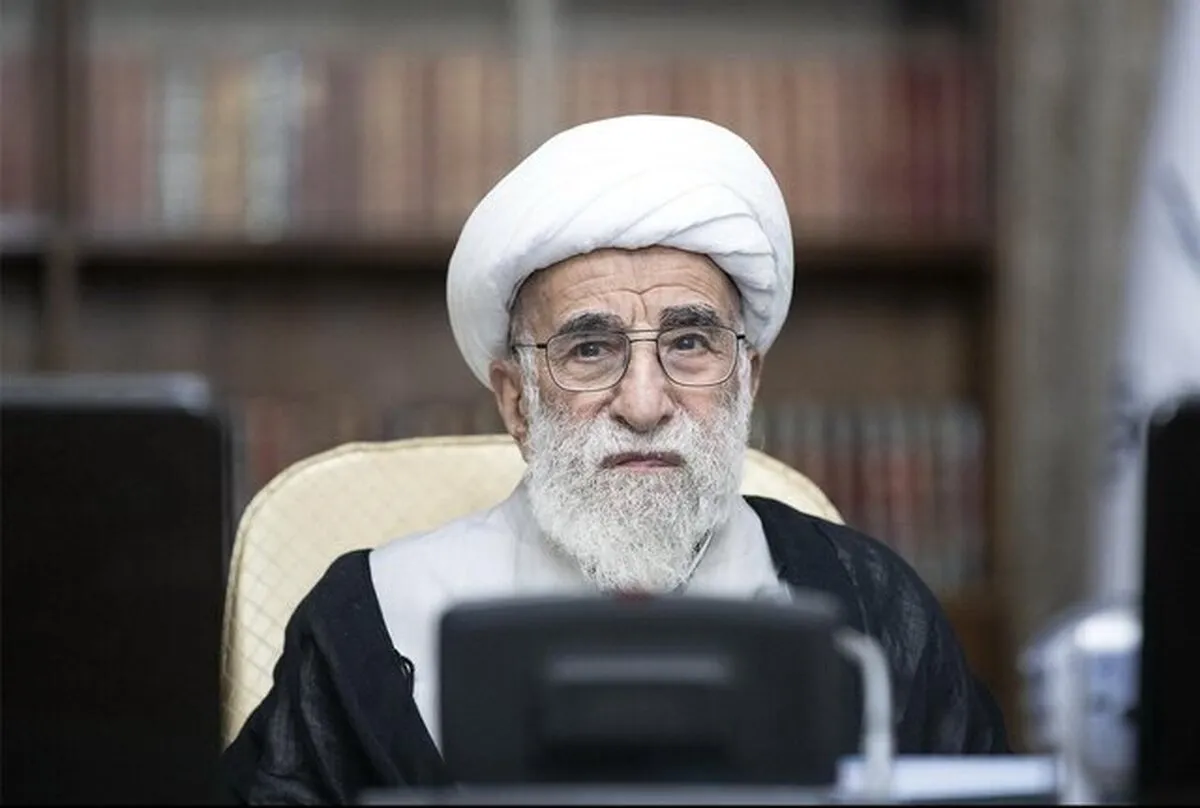 آیت‌الله جنتی: ایران قرار نیست در برابر زورگویی و تهدید سر خم کند