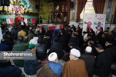 گزارش تصویری | تشییع پیکر شهدای مدافع امنیت در هوای برفی مشهد