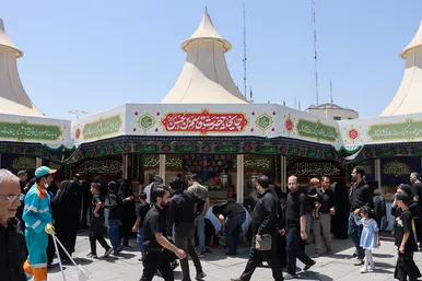 عزاداری روز عاشورا در مشهد