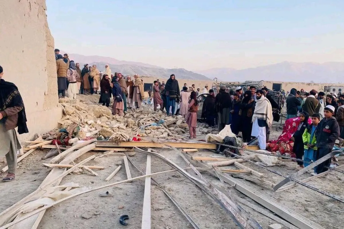 وزارت دفاع طالبان در واکنش به حمله هوایی پاکستان: در زمان مناسب تسویه‌حساب می‌کنیم