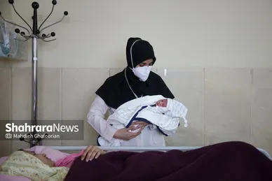 ماما، اولین نوازشگر مولود بهشتی
