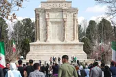 بی بهره از گنجی سرشار | درنگی بر ظرفیت‌های ادبی مشهد و نقش آن در رونق گردشگری ادبی این شهر