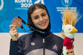 آخرین مدال کاروان هانگژو ایران بر گردن سارا بهمنیار