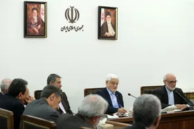 عارف: وحدت و انسجام مردم، کار دشمن را تمام کرد