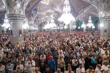 نماز عید قربان در حرم مطهر رضوی