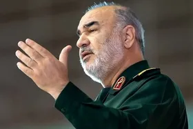 فرمانده کل سپاه: به اندازه کافی سلاح&zwnj;های موثر با دانش بومی داریم