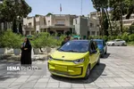 رانندگی رئیس جمهور با خودروی تارا برقی + فیلم و تصاویر
