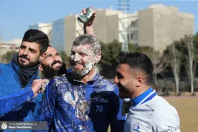 جشن تولد خشن در استقلال+عکس