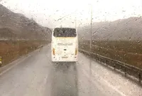 جاده های خراسان رضوی بارانی و لغزنده است (۲۳ بهمن ۱۴۰۴)