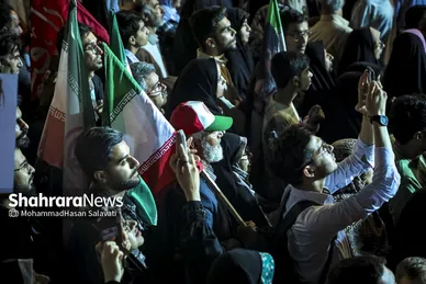 گزارش تصویری | اجتماع بزرگ «لشکریان امام رضا (ع)» در شب میلاد شمس الشموس