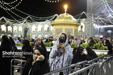 گزارش تصویری | گل‌آرایی حرم مطهر رضوی به‌مناسبت سالروز میلاد امام‌رضا(ع)