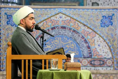 اجتماع مردمی «وعده صادق» در حرم مطهر رضوی
